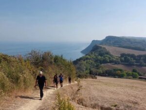 TrenoTrekking: la traversata del San Bartolo